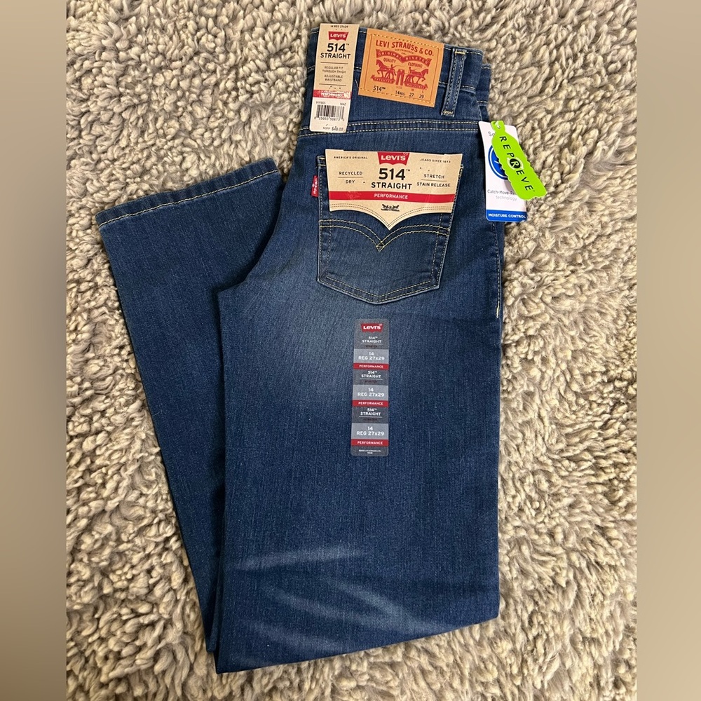 LEVIS New with tags! Straight leg.
Size 14, 27” waist, 29” inseam.